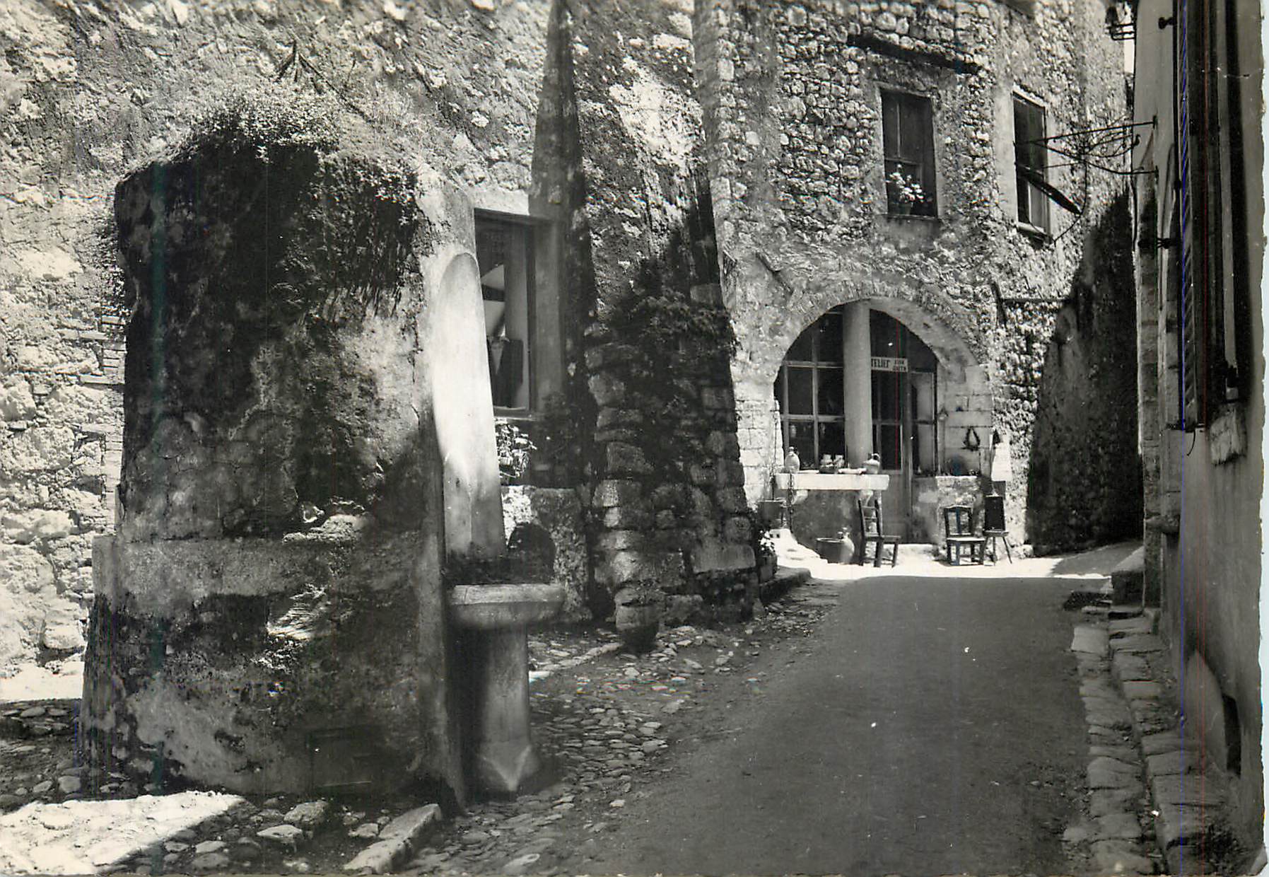 CPM Cote d'Azur Saint Paul Les Quatre coins
