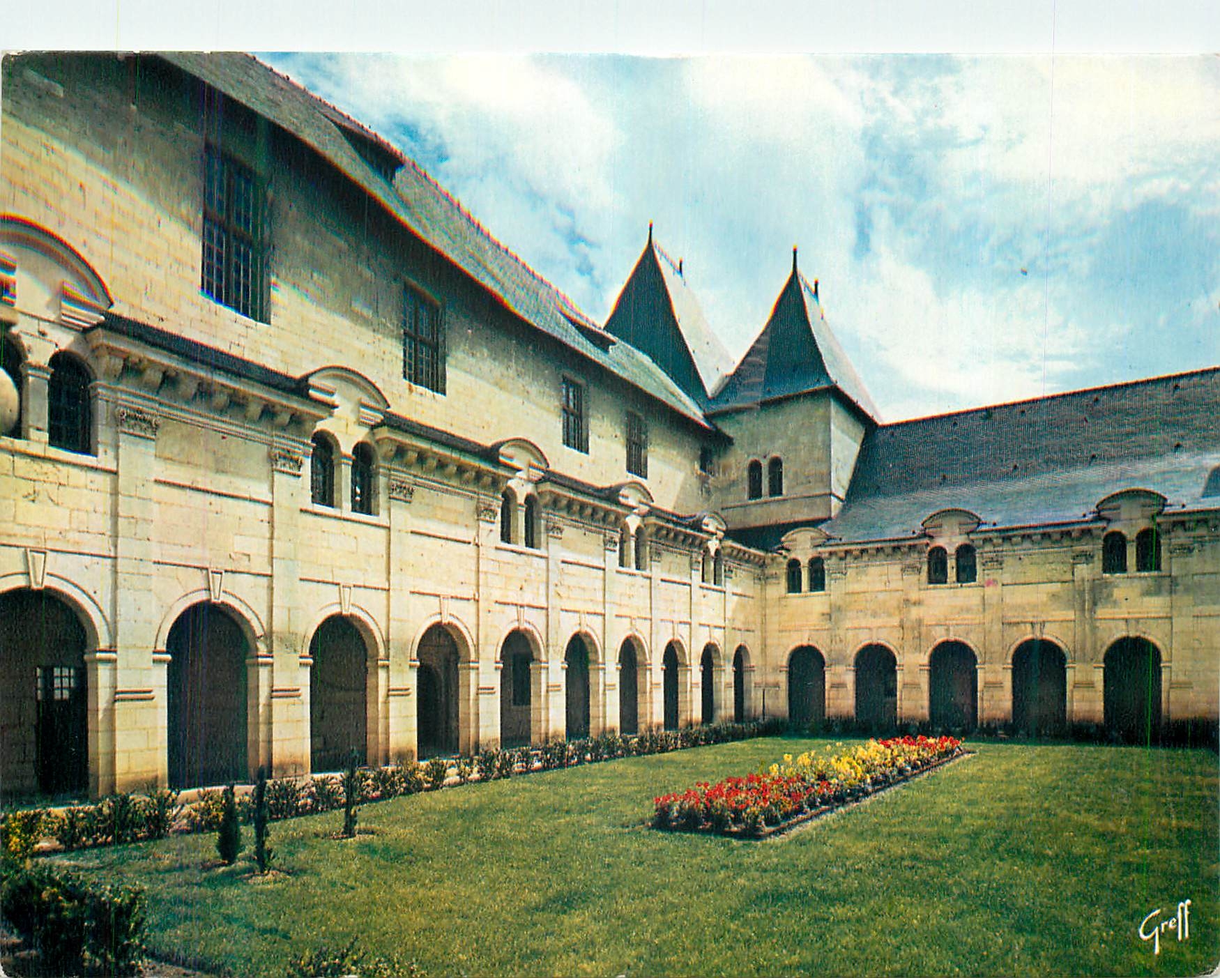 CPM En Anjou Abbaye de Fontevraud (Maine et Loire)Cloitre Saint Lazare