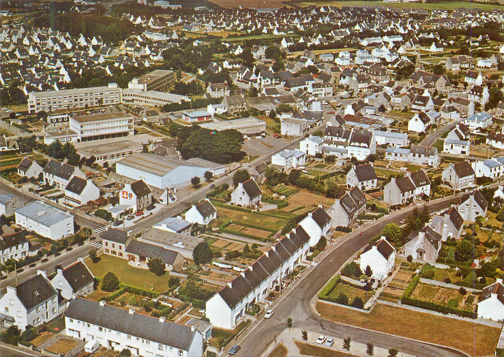 CPM La Bretagne en Couleurs Guilers vue generale du Bourg