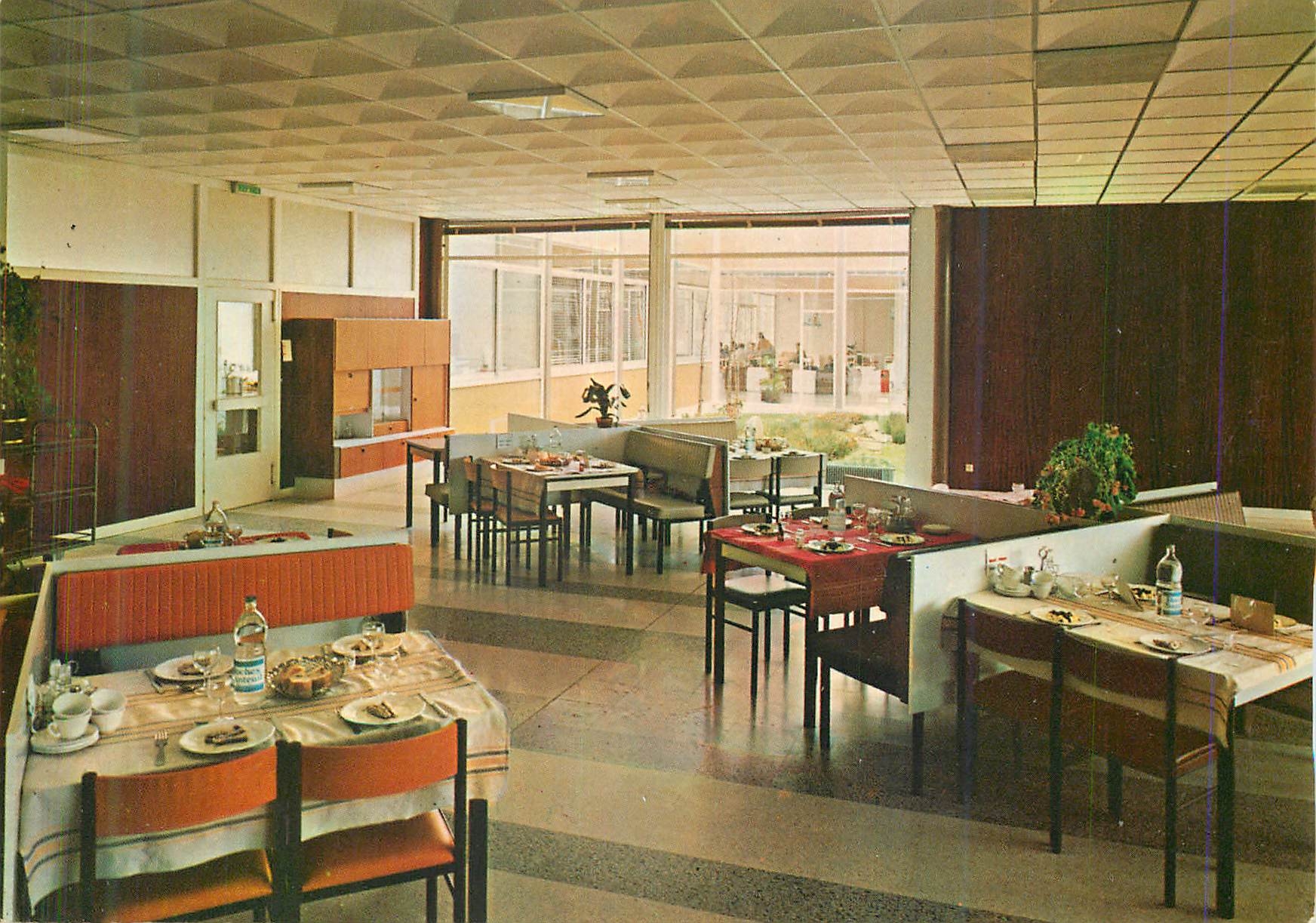 CPM Le Vallon Maison de Convalescence Salle a Manger St Ouen du Tilleul