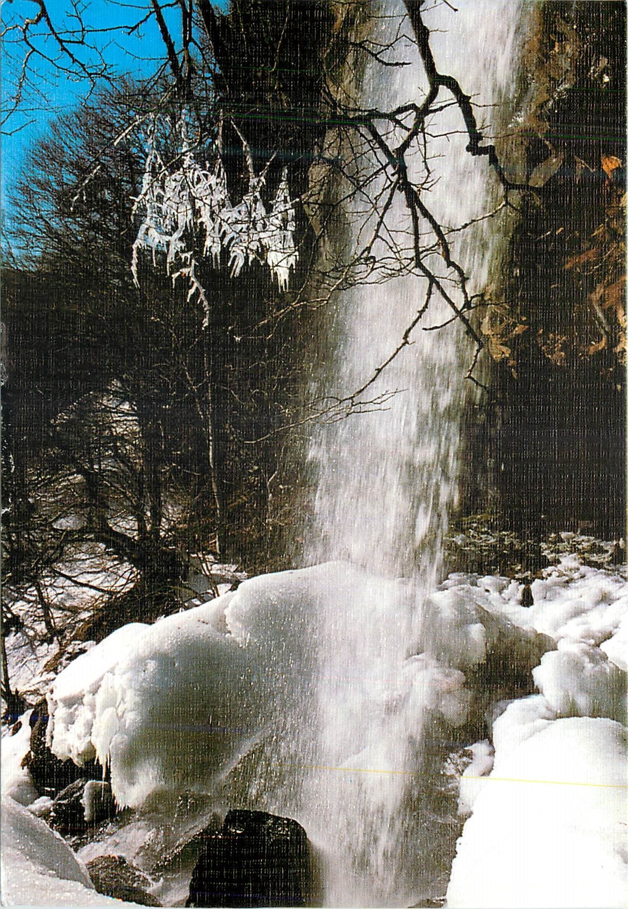 CPM La cascade en hiver