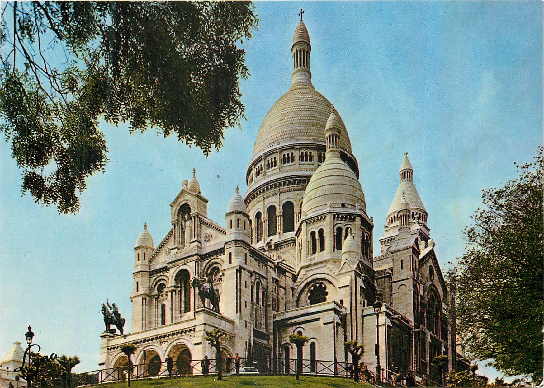 Sacré-Cœur — Butte Montmartre — Le Vésinet