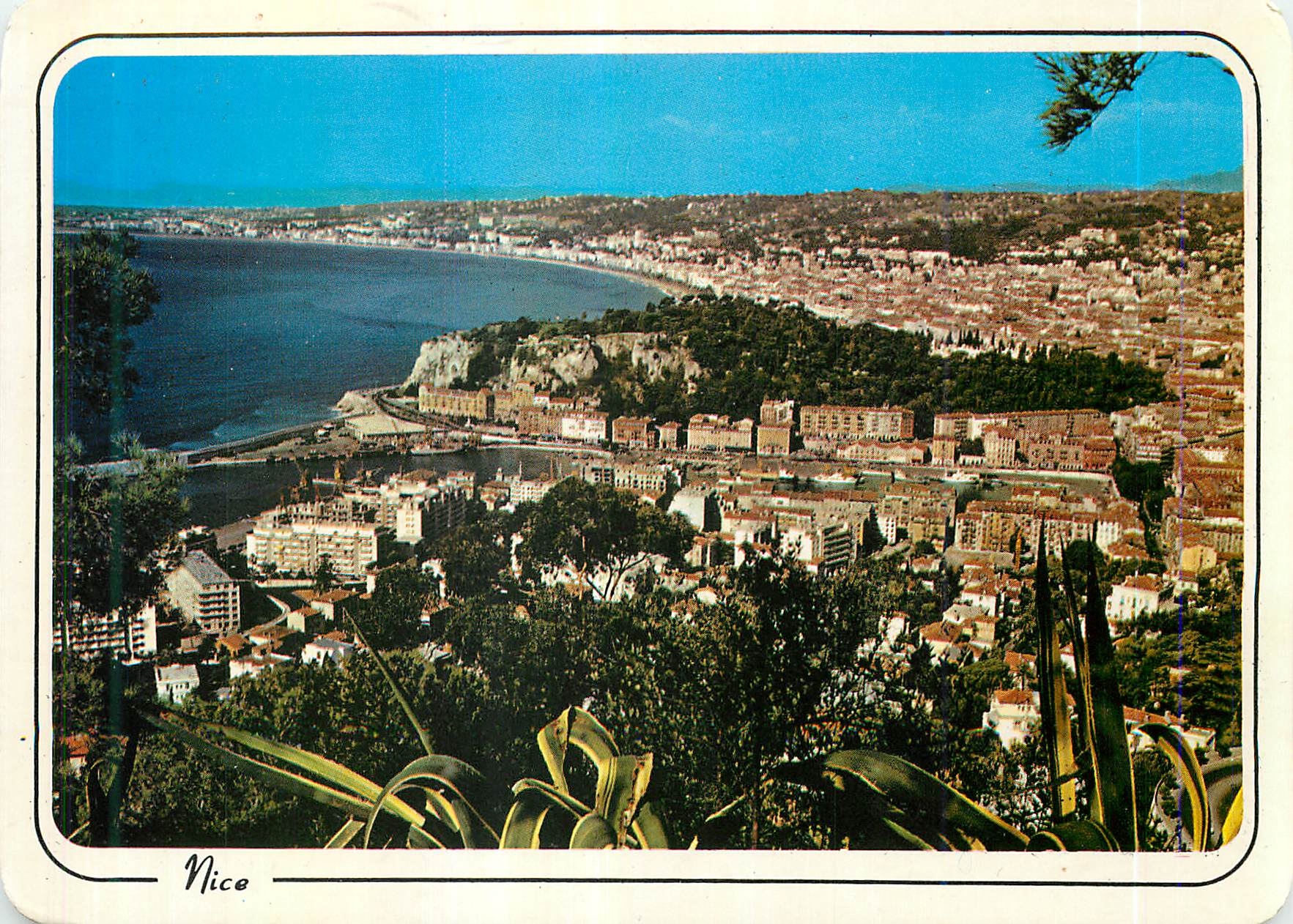 CPM Reflets de la Cote d'Azur Nice (Alpes Maritimes)Vue panoramique sur le Port