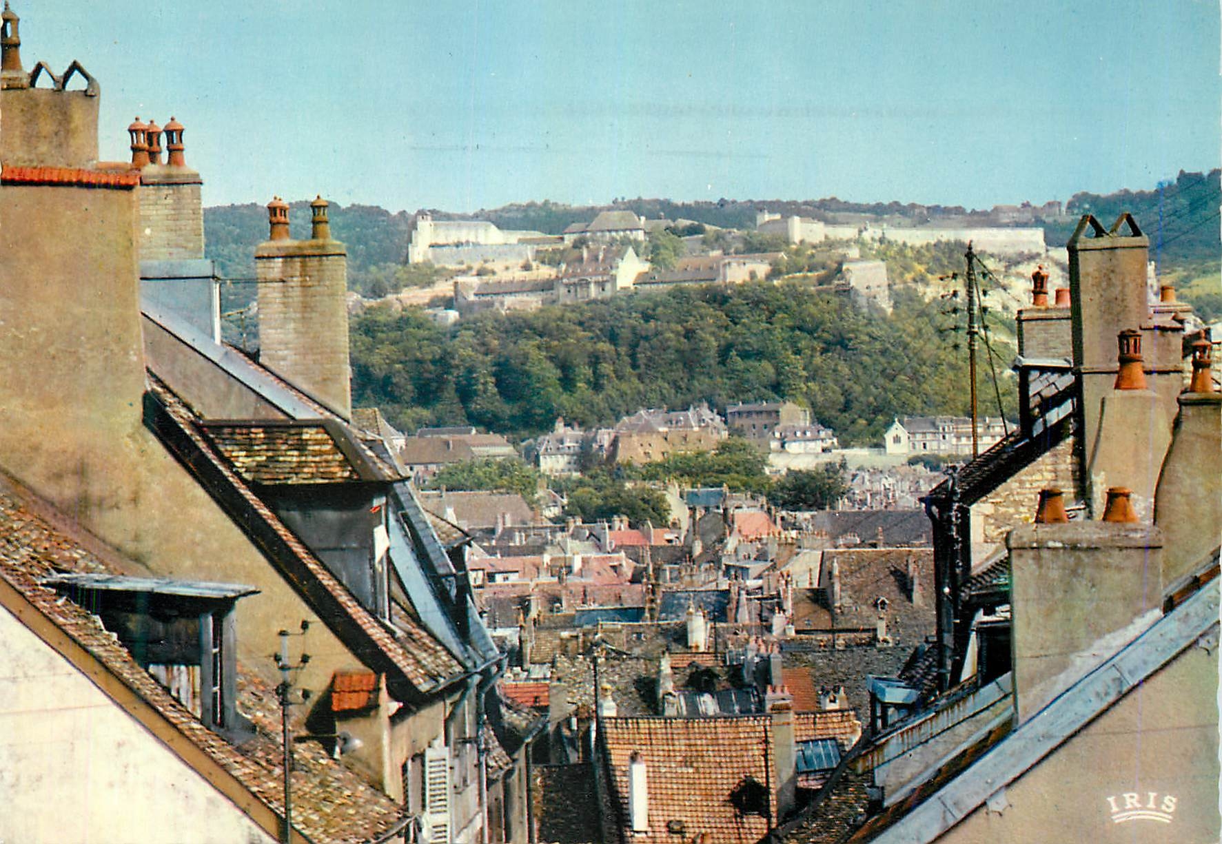 Vue sur Besançon — Citadelle et vieux quartiers — Édit. « La Cigogne », n° 25.056.229