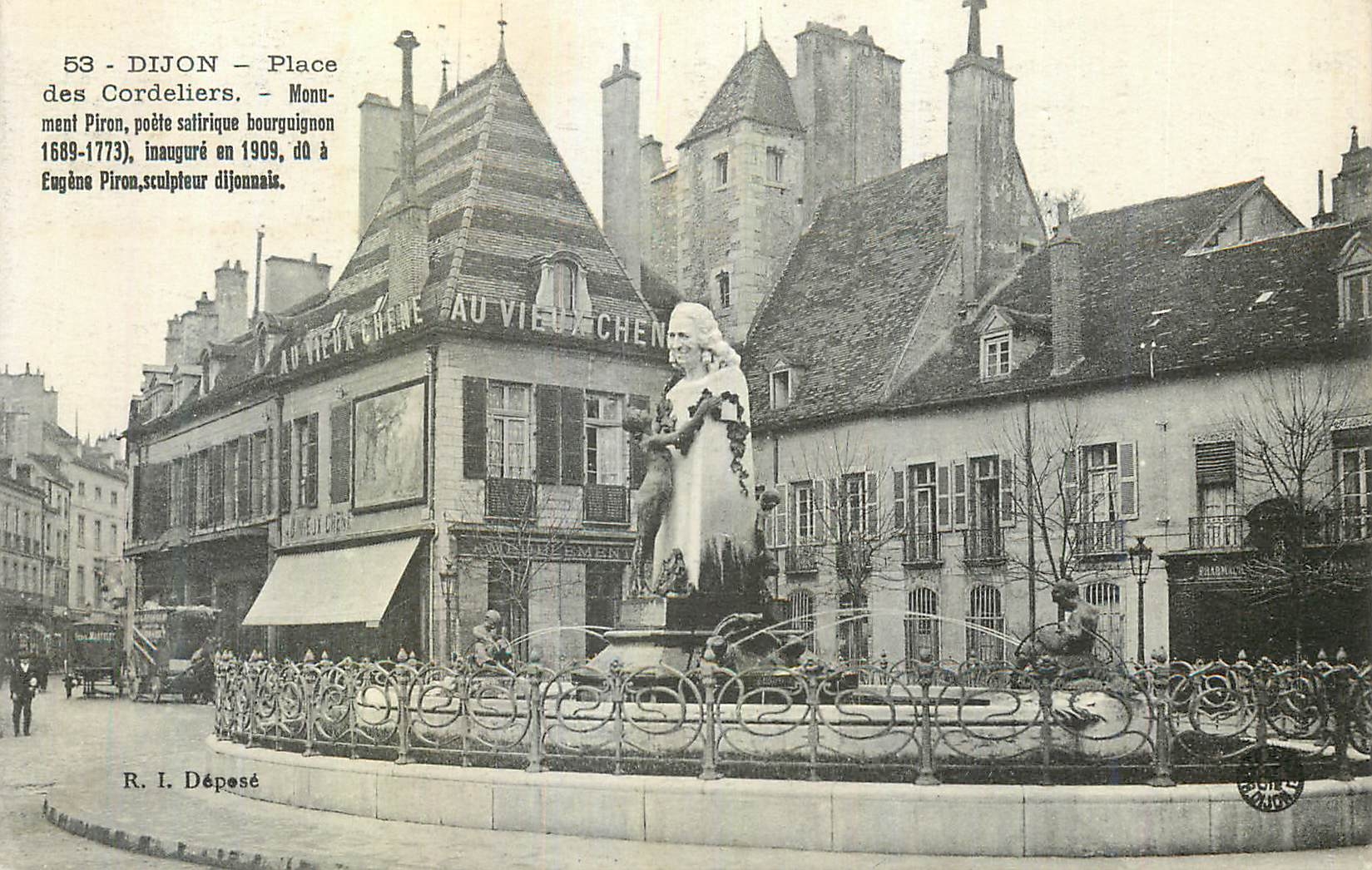 CPA Dijon Place Des Cordeliers Monument Piron Poete