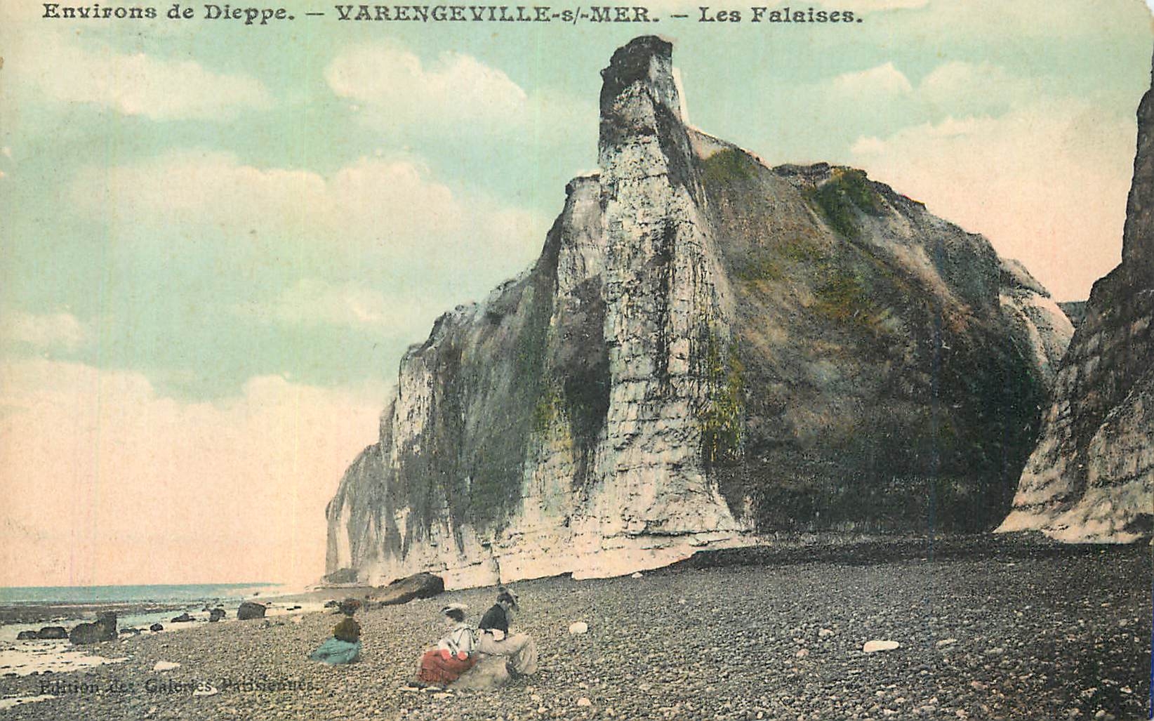 CPA Environs de Dieppe Varengeville Mer Les Falaises