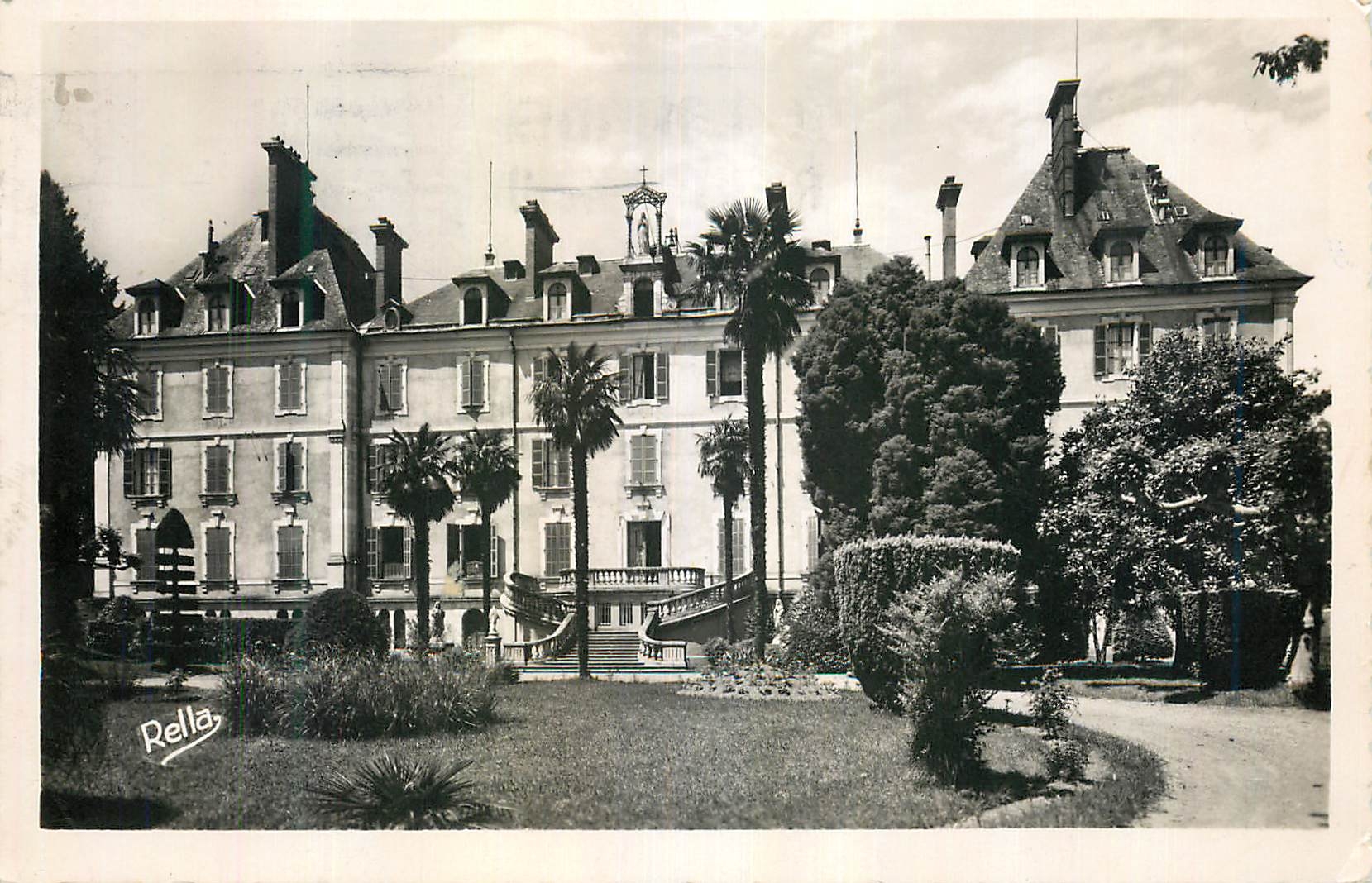 CPM Lourdes Pyrenees Couvent de l'immaculee Conception Route de la foret
