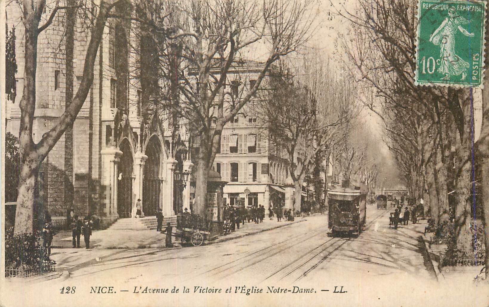 CPA Nice Avenue de la VICTOIRE Notre Dame Tramway