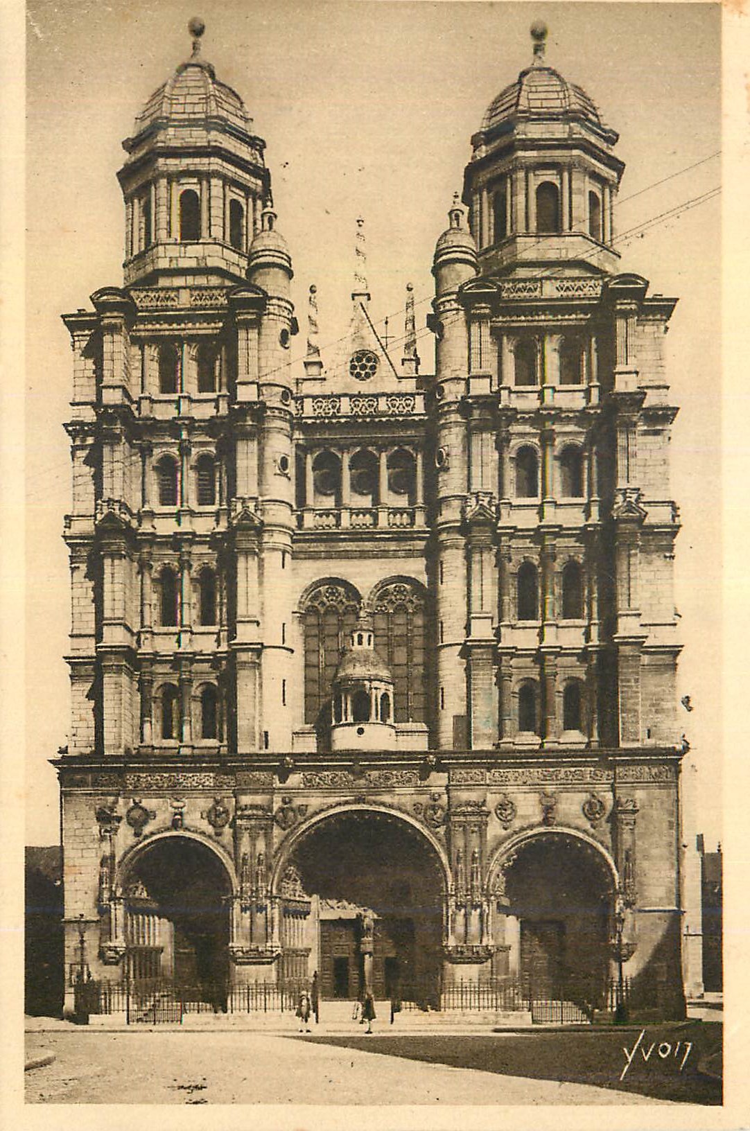 Dijon — Église Saint-Michel — Éditions d'Art YVON