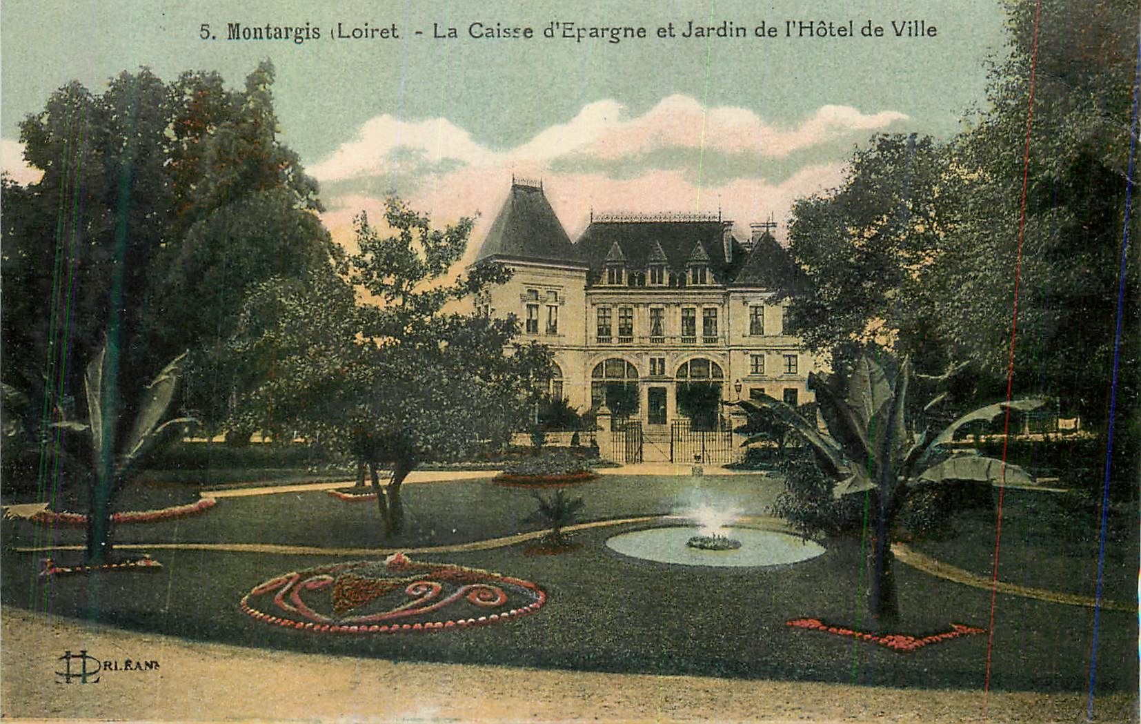Montargis (Loiret) - La Caisse d'Epargne et Jardin de l'Hôtel de Ville — DRILRAN
