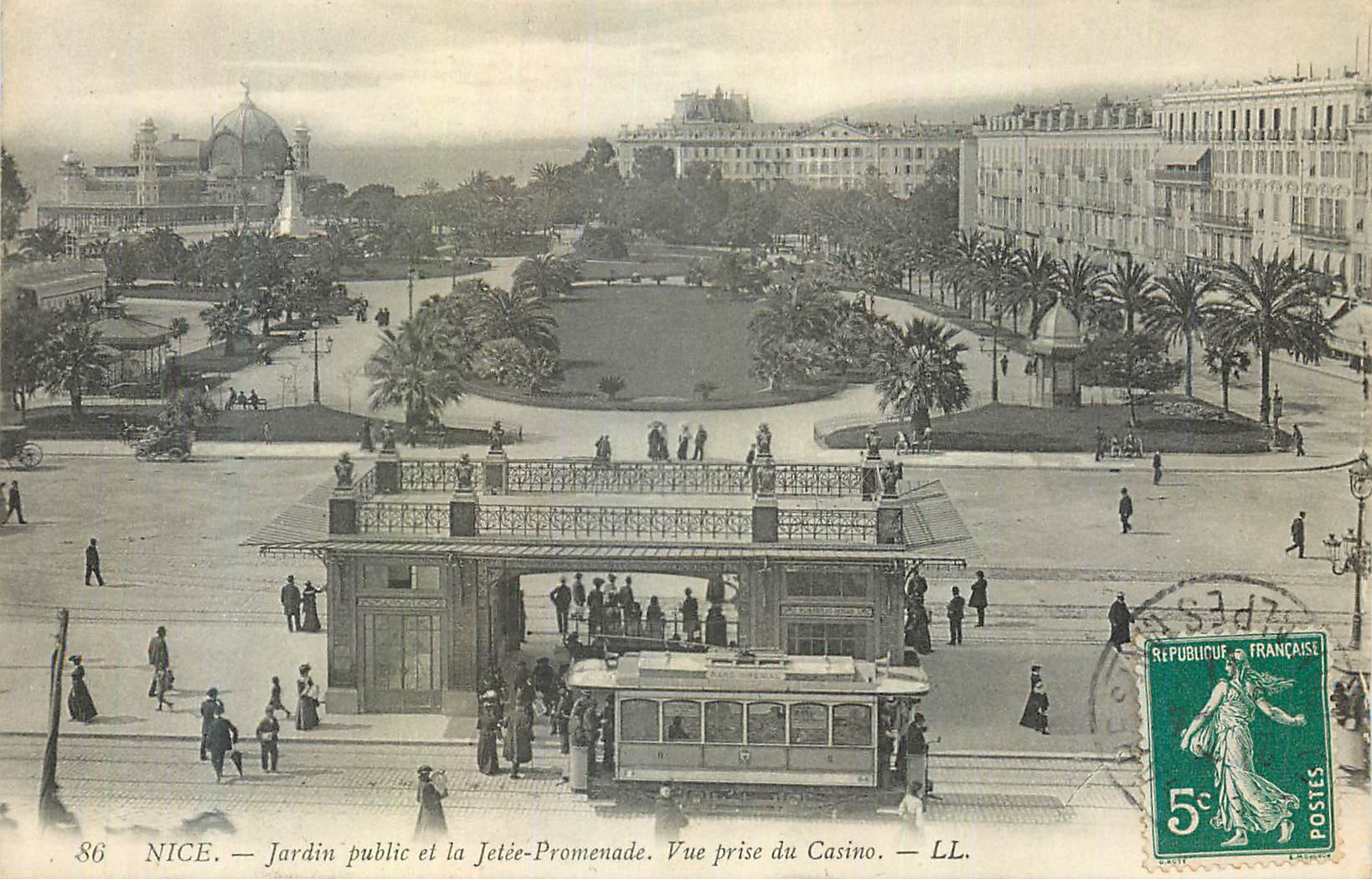 CPA Nice Jardin public et la jetee Promenade Tramway