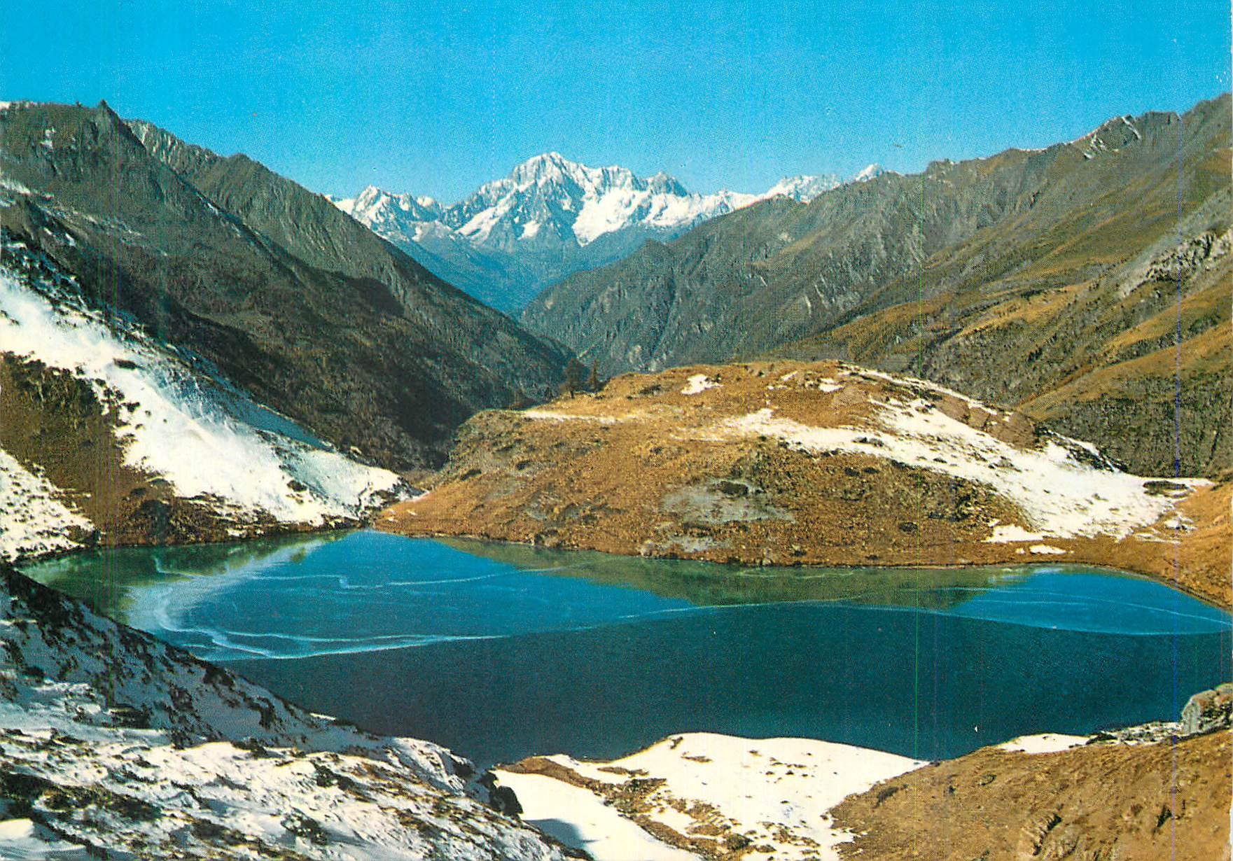 CPM Vallee d'Aosta Cogne Lac de Loie En arriere plan le Mont Blanc