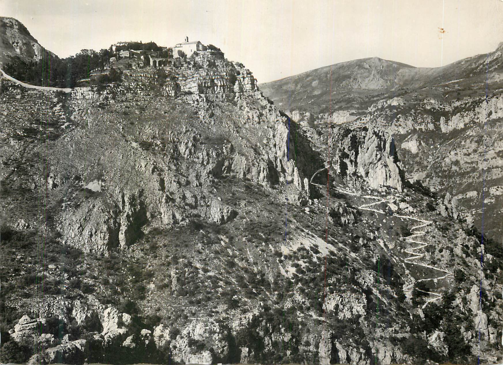 CPM Gourdon  (A M)Vue generale Le Chemin du Paradis