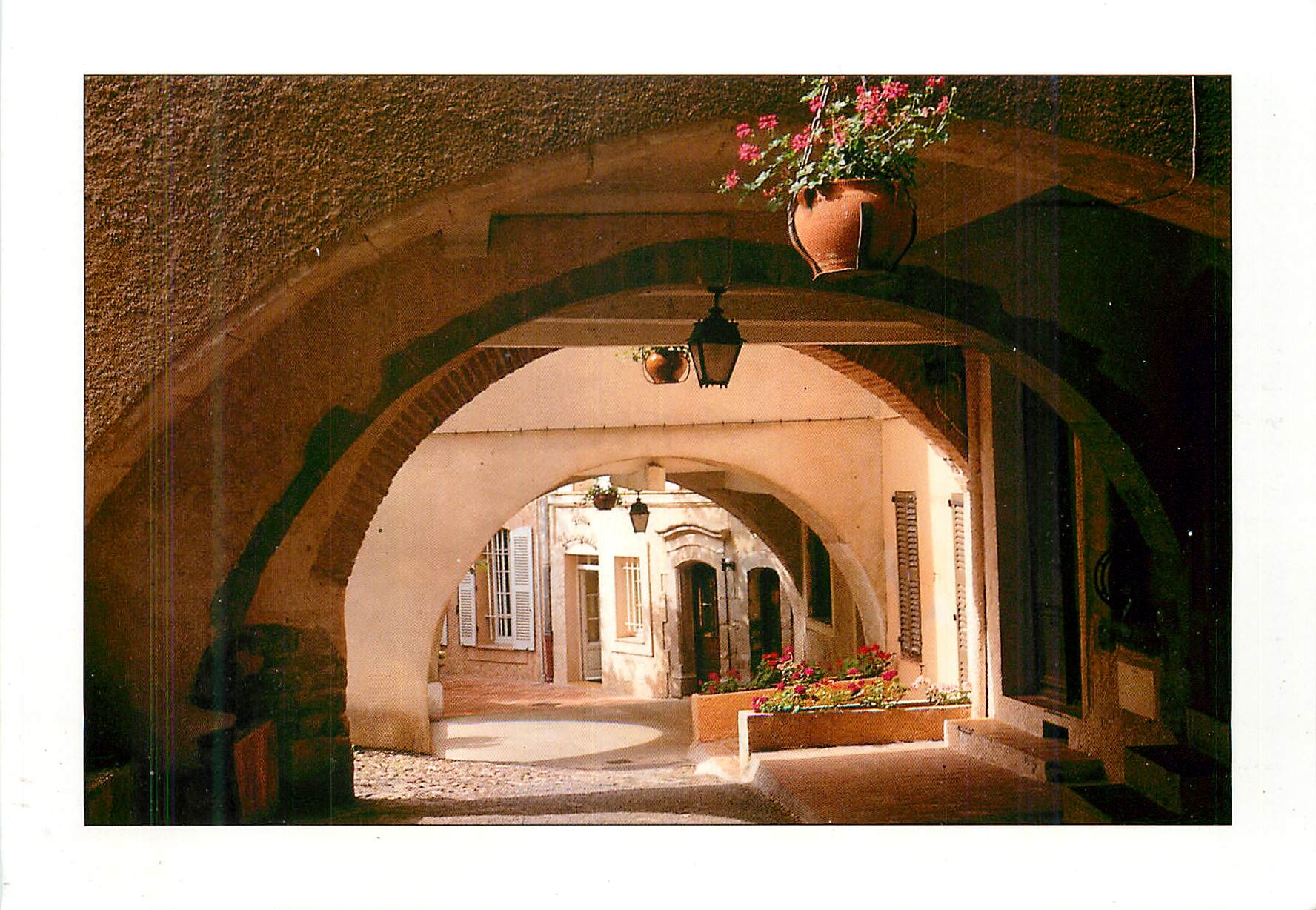 CPM Region Mediterraneenne Village Typique