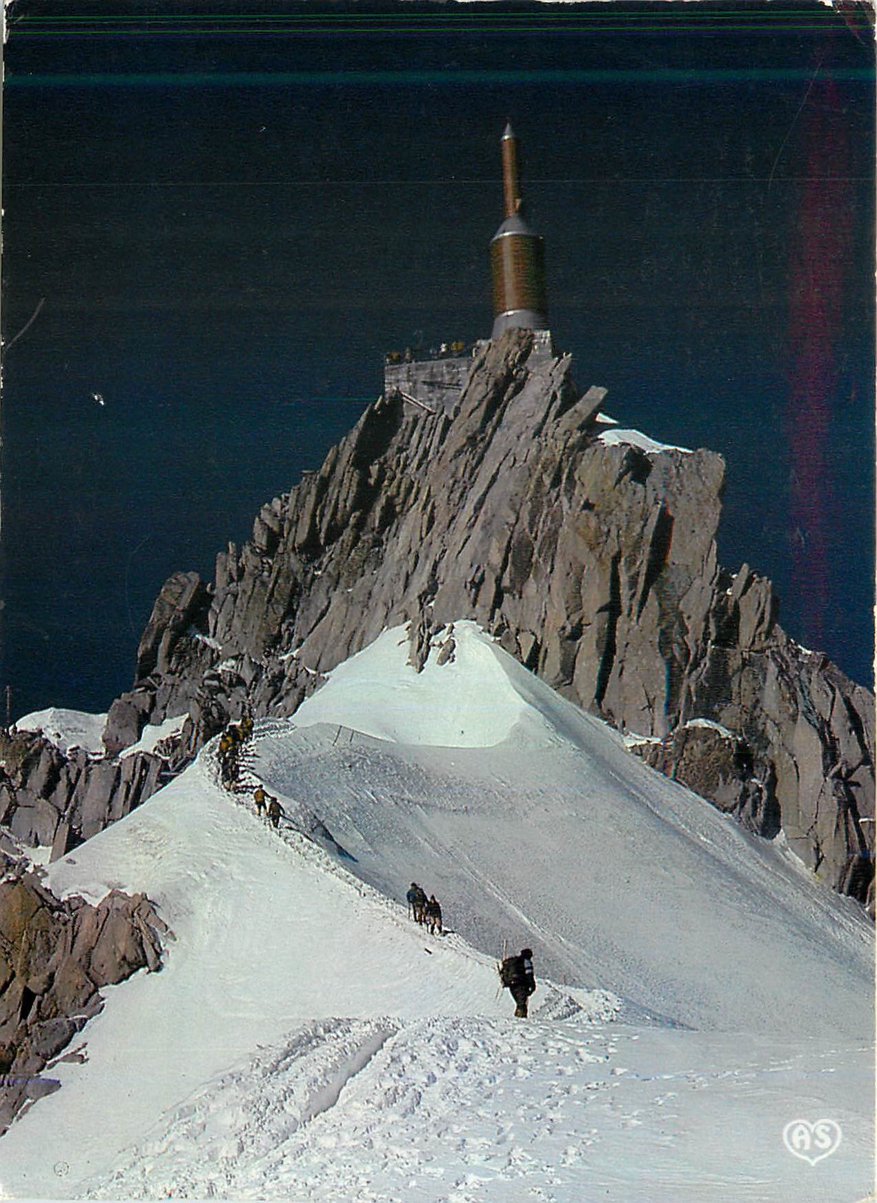 CPM Massif du Mont Blanc Pointe centrale de l'Aiguille du Midi et Descente vers la vallee blance