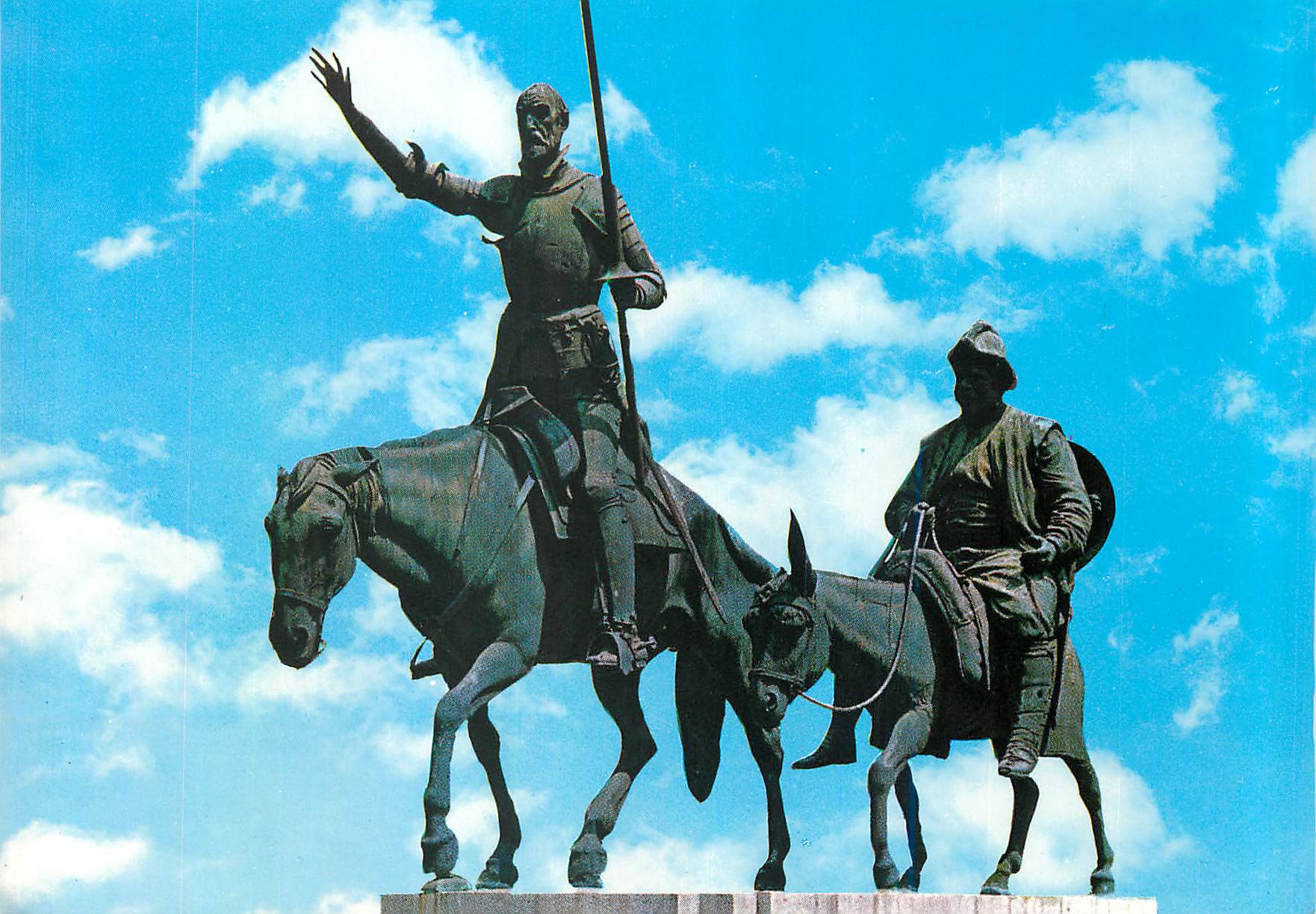 CPM Madrid Monument a Cervantes Don Quichotte Sancho Pancha