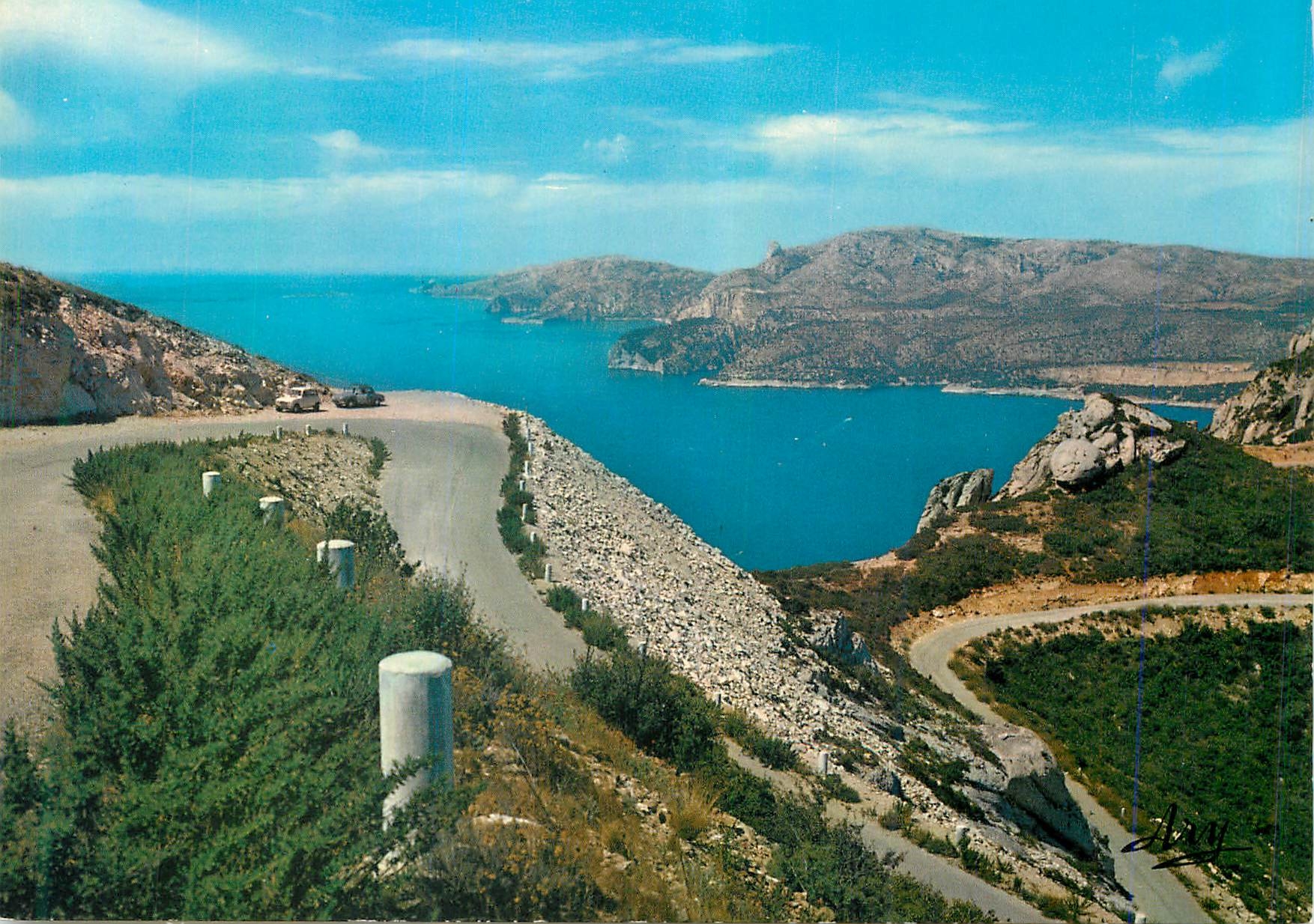 CPM Route de Cretes de Cassis a la Ciotat vue sur les calanques et le massif de Marseille