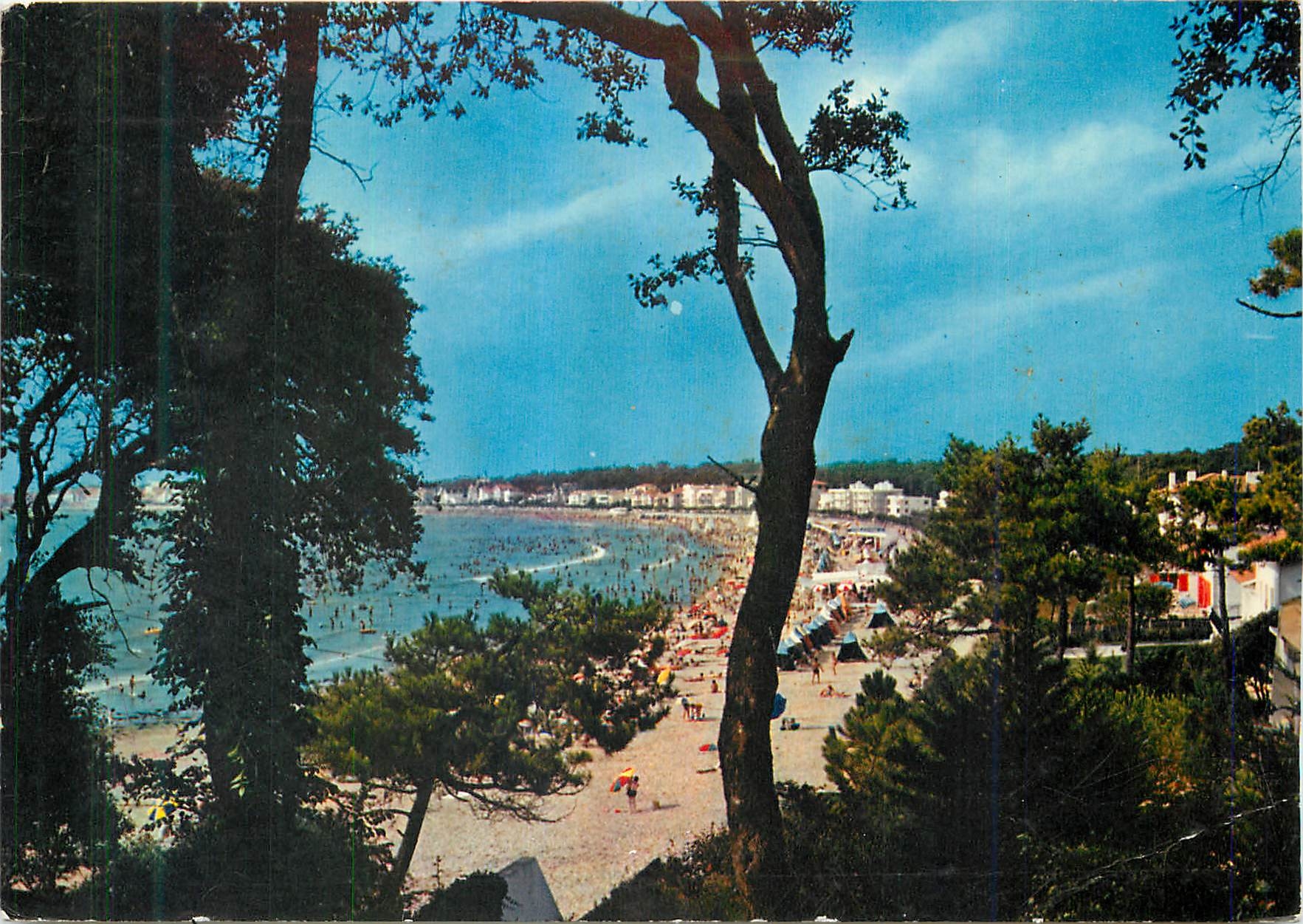 CPM Corniche de Royan a Saint Georges de Didonne La plage de Vallieres