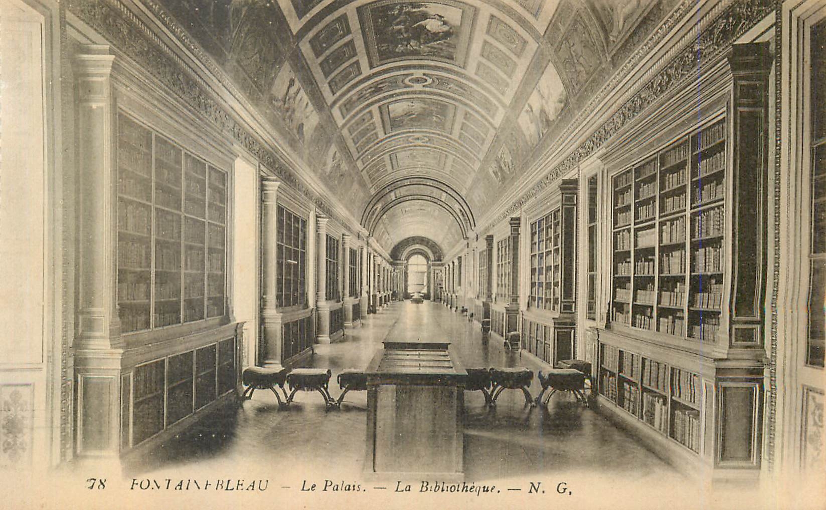 Fontainebleau — Le Palais — La Bibliothèque — N. G.