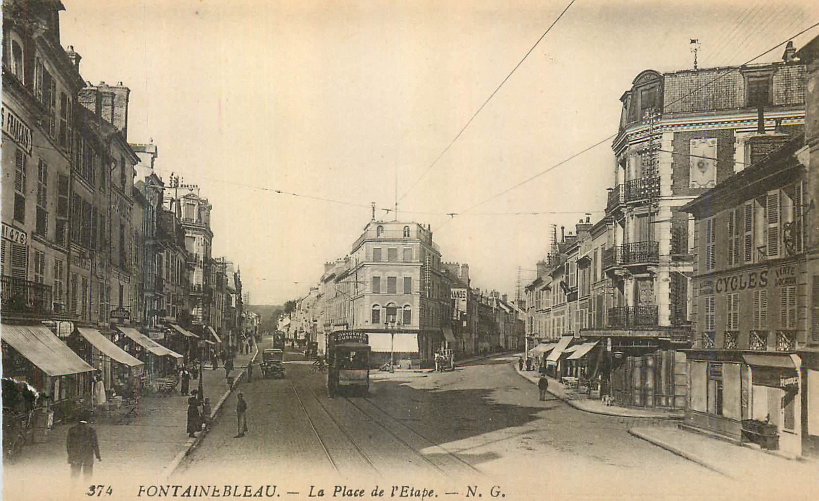 Fontainebleau — La Place de l'Etape — N. G.