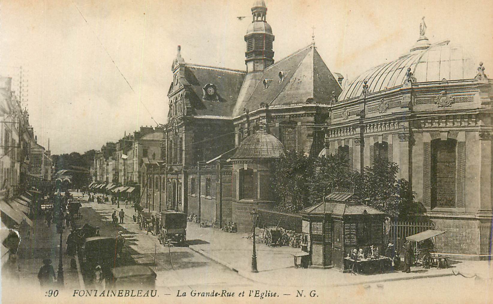 Fontainebleau — La Grande-Rue y la Iglesia — N.G.