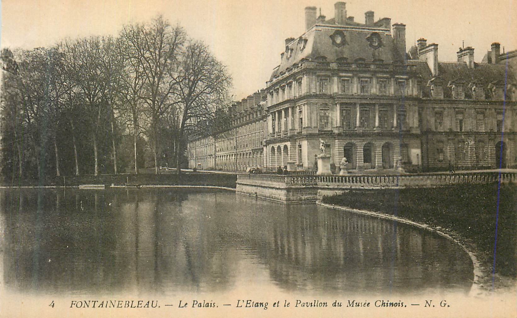 Fontainebleau — Das Schloss, der See und das Pavillon des chinesischen Museums — N.G.