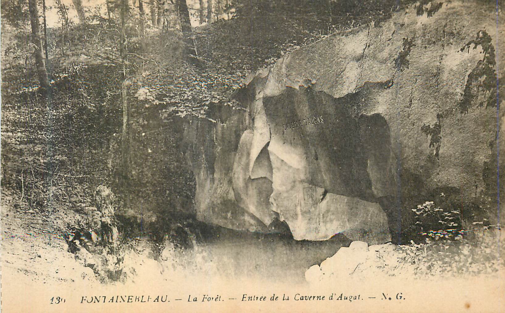 Fontainebleau — La Selva — Entrada de la Cueva de Augat — N. G.