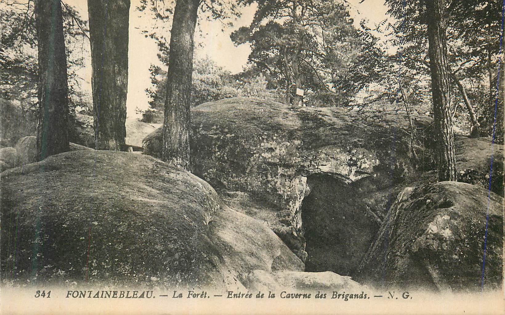 Fontainebleau — Die Wälder — Eingang zur Höhle der Brigands — N.G.