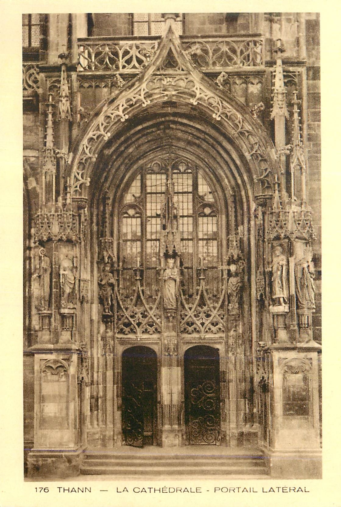 CPA Thann La Cathedrale Portail Lateral