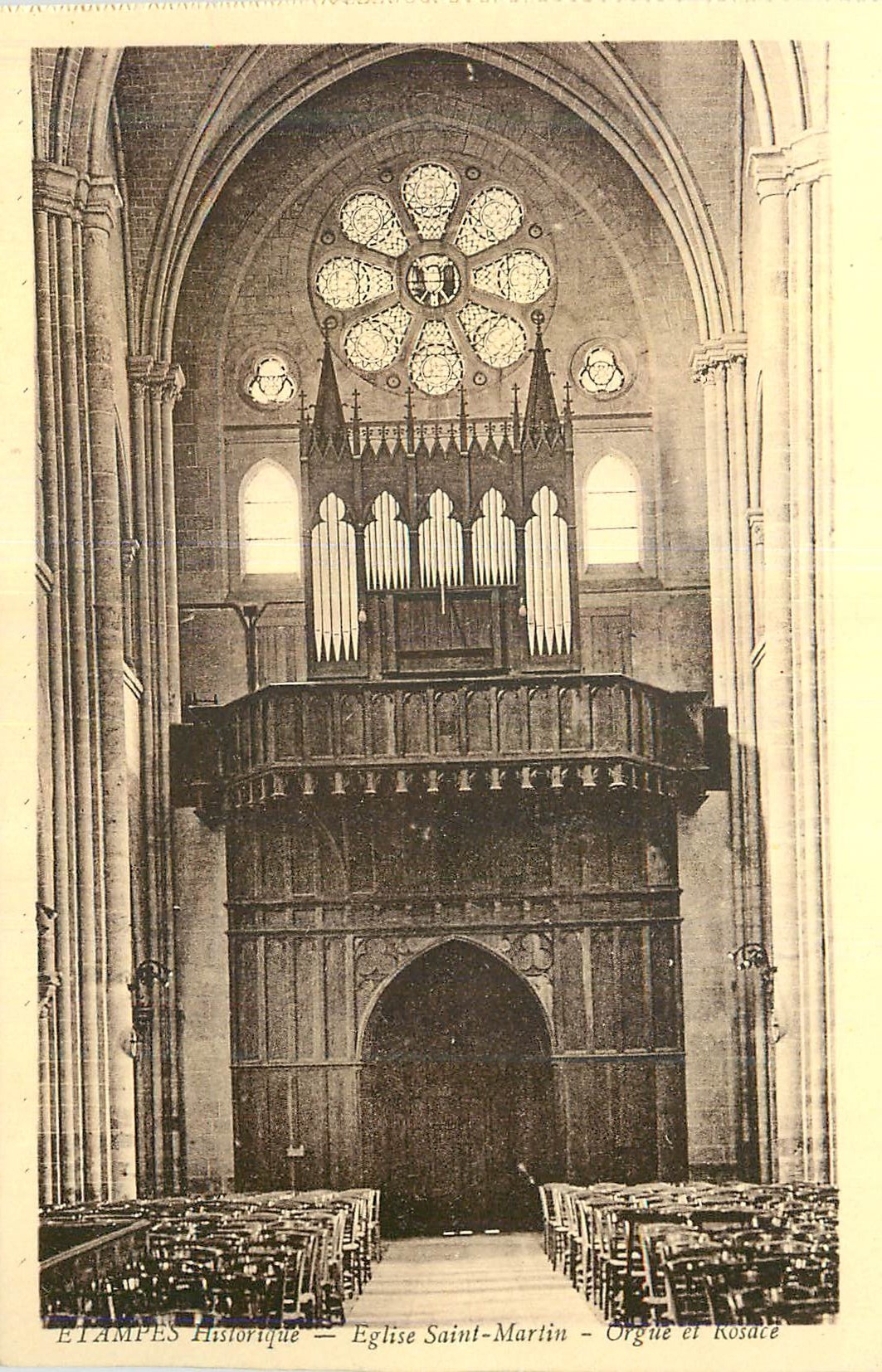 CPA Etampes Historique Eglise Saint Martin Orgue et Rosace