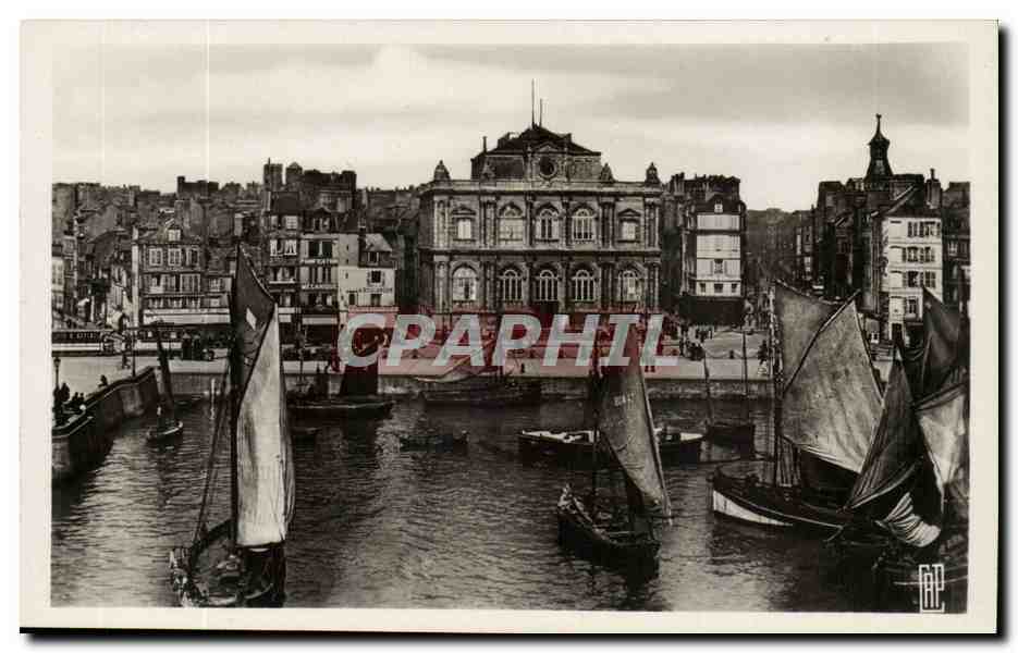 STe Adresse - L'anse des Pilotes la Musee et la Rue de Paris - CPA 