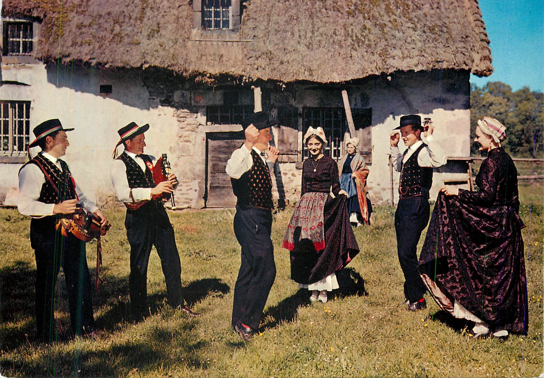 Folklore de France — La Bourrée de Rochefort — Éditions Pierre Artaud