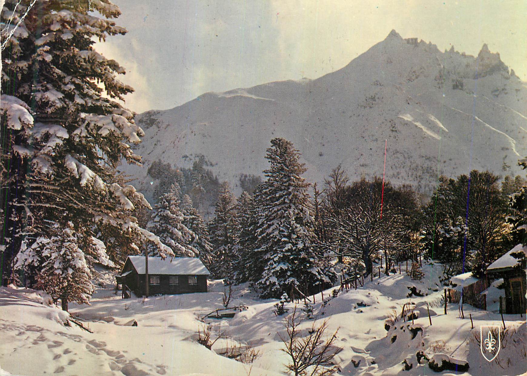 Le Sancy (alt. 1886 m.) — féérie en blanc sous la Piste "B" — Éditions du Lys