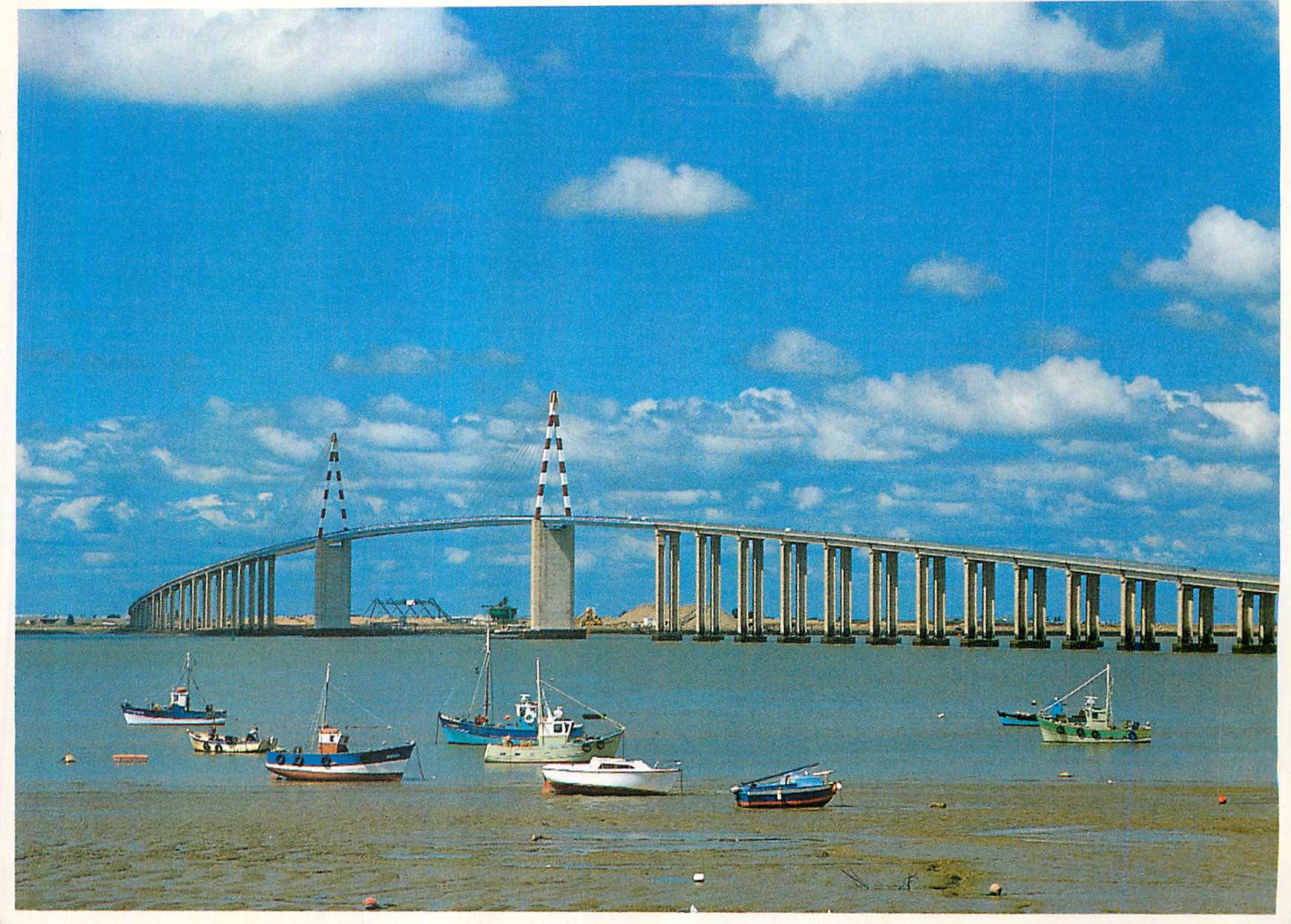 CPM Saint Nazaire Le Pont suspendu 