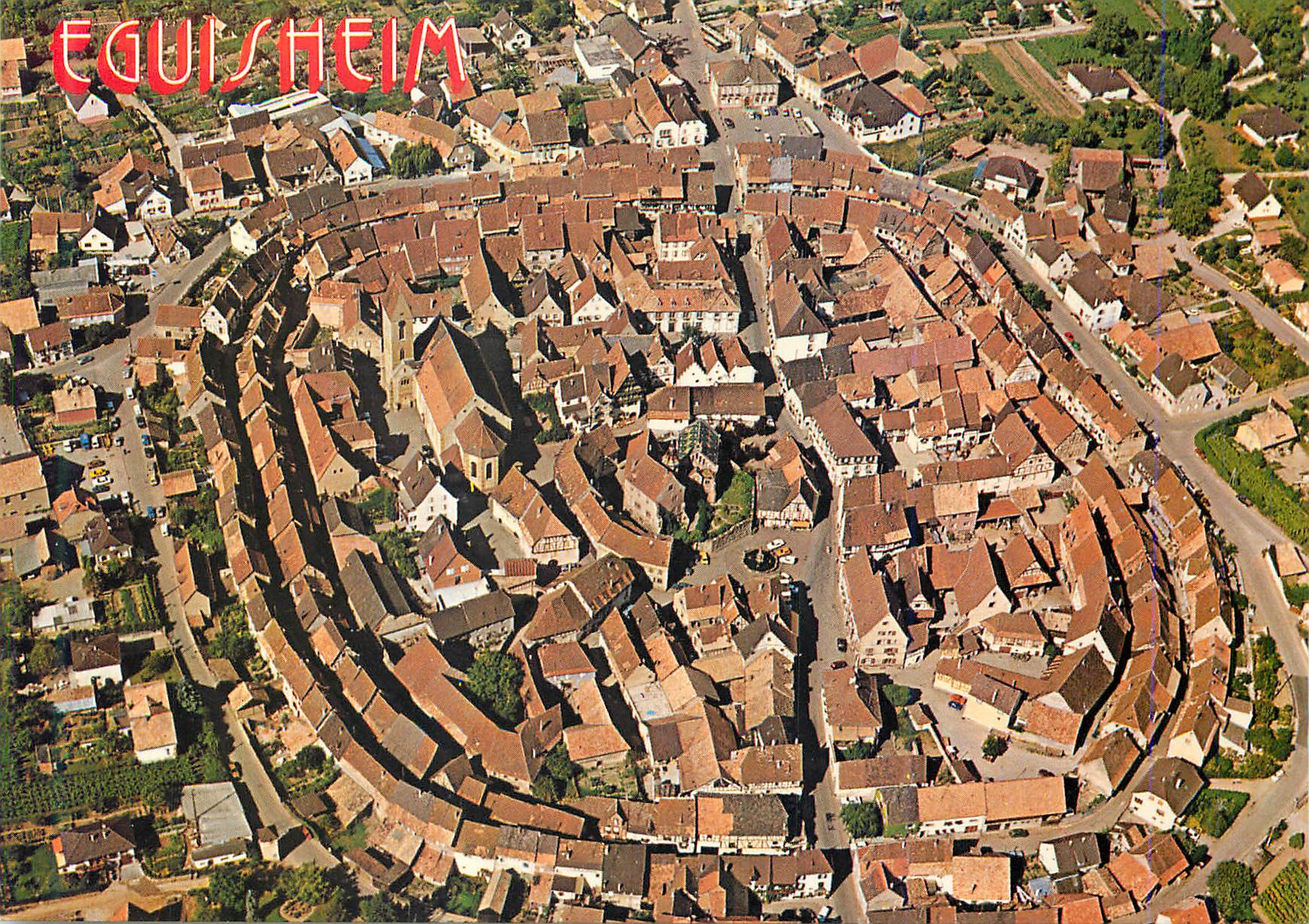CPM Eguisheim Alsace Bourg ancien construit de facon concentrique 