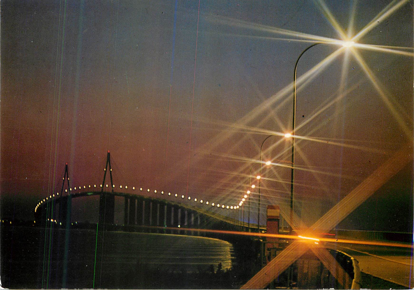 CPM Le Pont Saint Nazaire Saint Brevin la nuit 