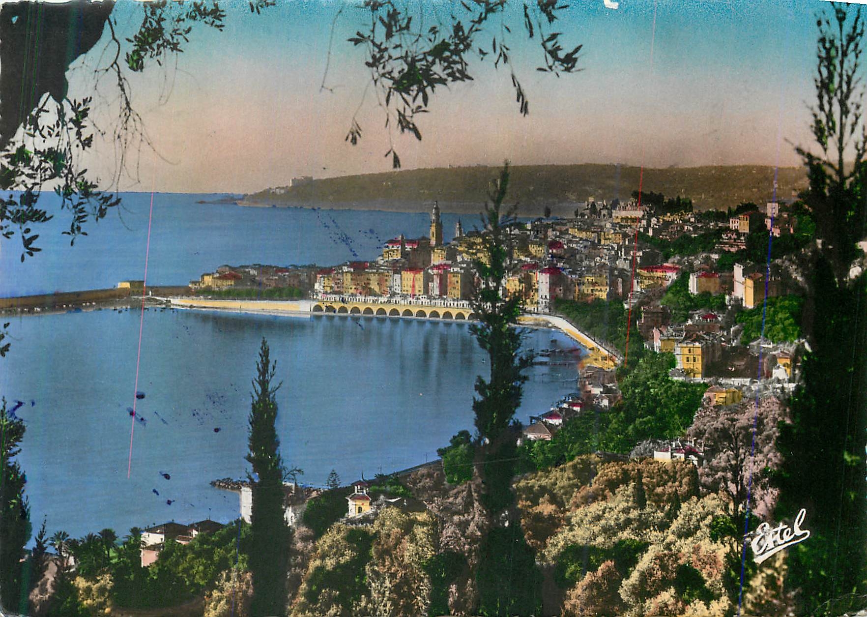 CPM Menton Vue generale prise des Colombieres 