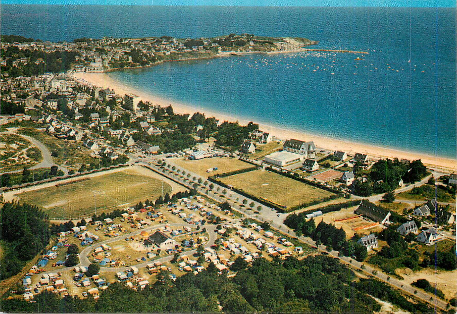 Saint-Cast (C.-du-N.) — Vue aérienne du camping et de la pointe de l'Isle — Éditions du Gabier