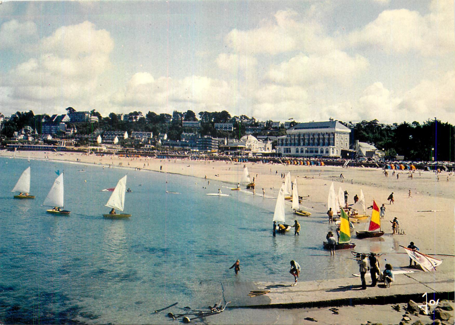 Plage de Trestraou — école de voile — Éditions d'Art Jos, n° MX 7263