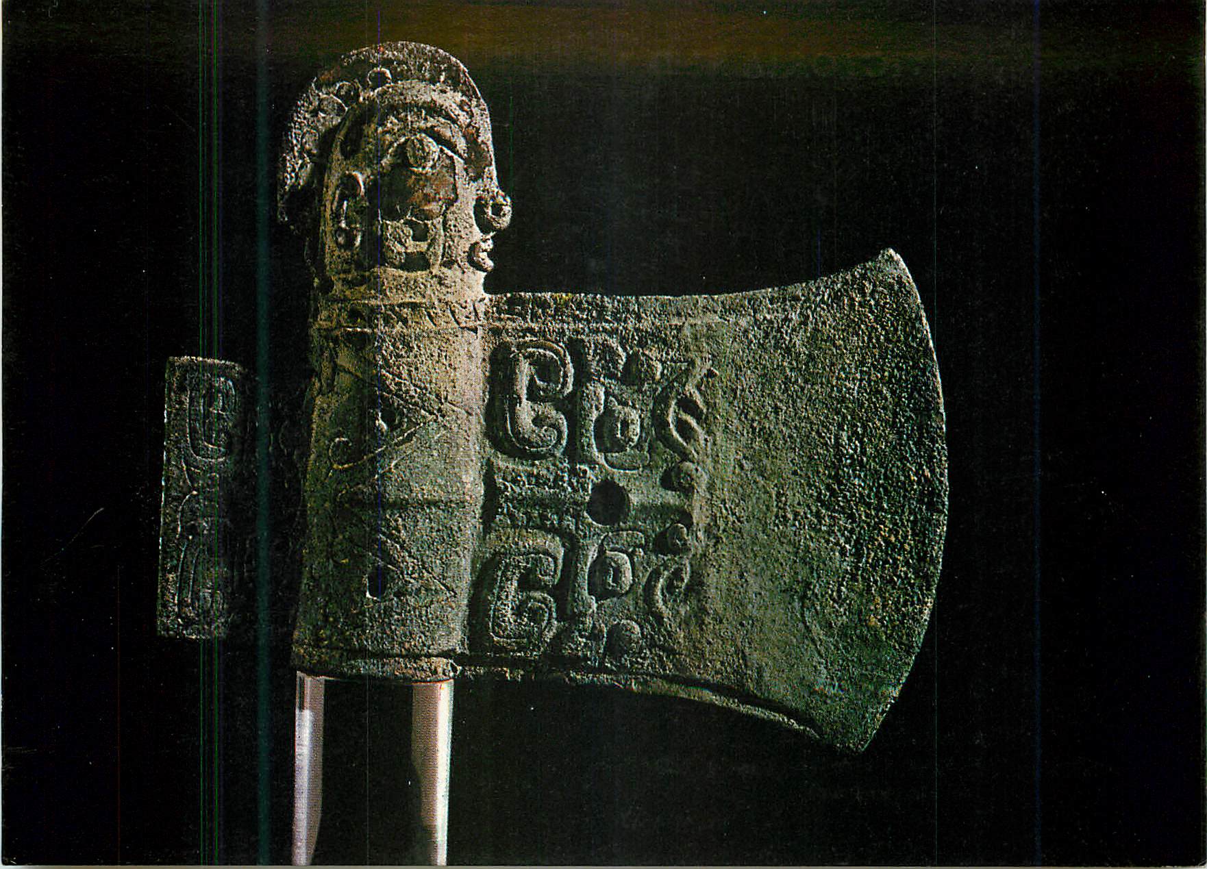 CPM Ceremonial axe bronze Victoria and Albert Museum  Chine China
