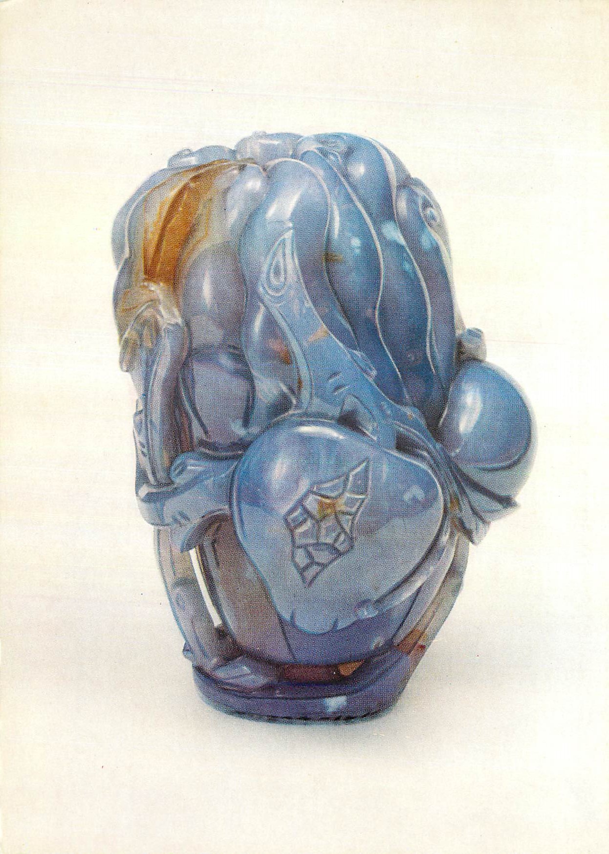 CPM Vase Blue chalcedony in form of a Buddhas hand Victoria and Albert Museum  Chine China