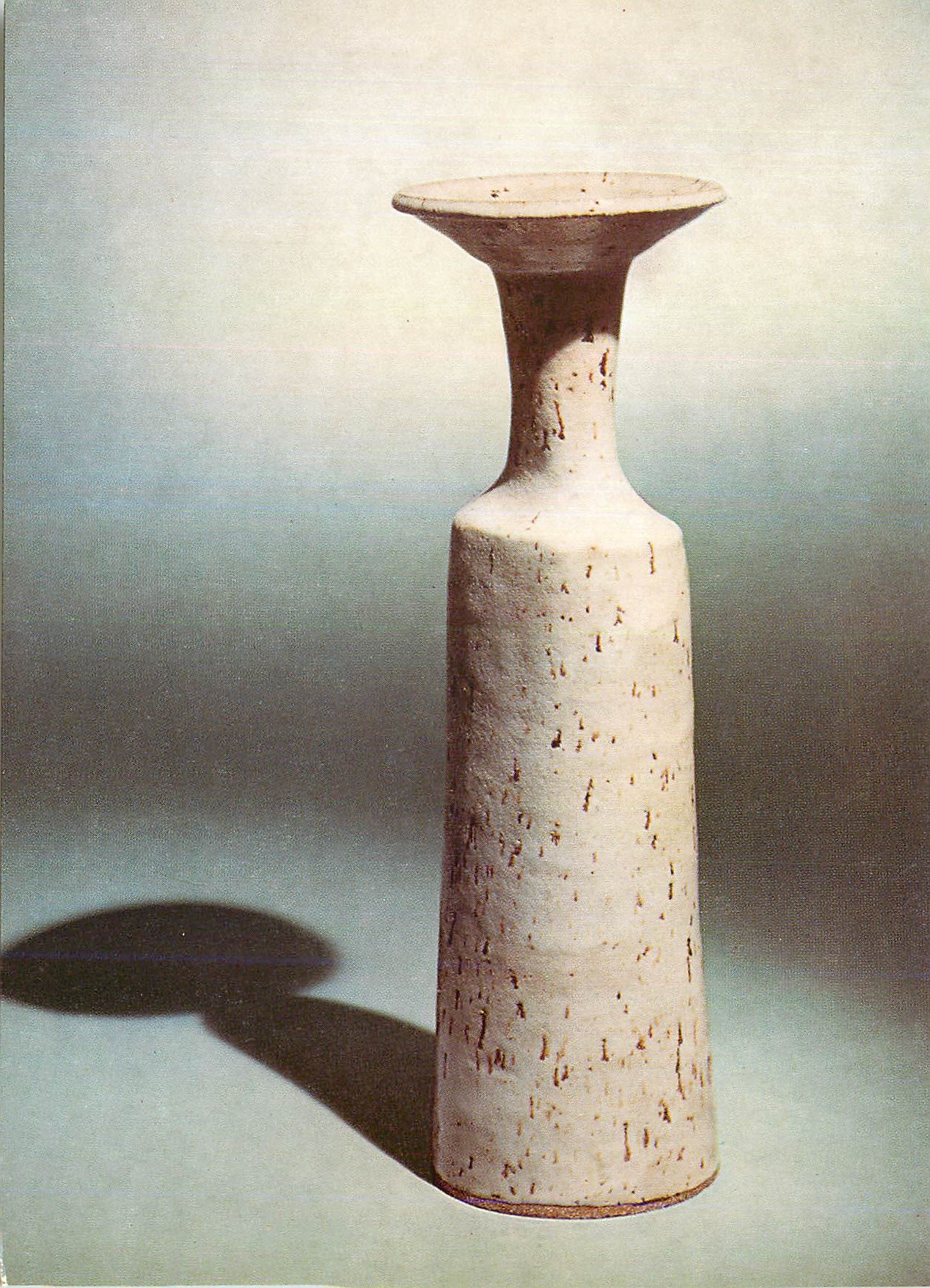 CPM Bottle vase stoneware Made by Lucie Rie in London Victoria and Albert Museum 