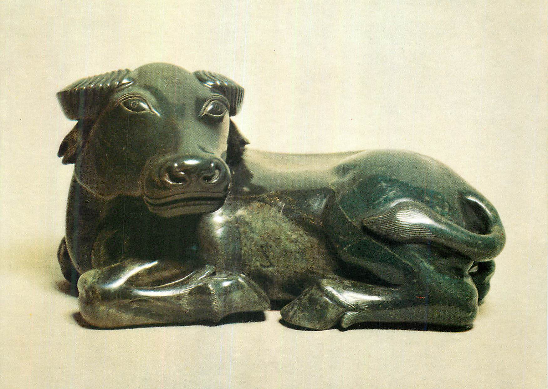CPM Water Buffalo Dark green jade Victoria and Albert Museum Chine China