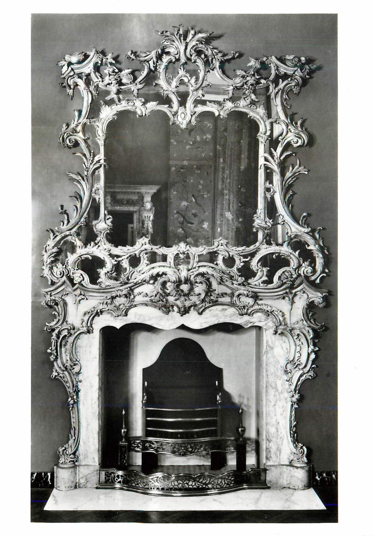 CPM Chimney piece with mirror Victoria and Albert Museum 