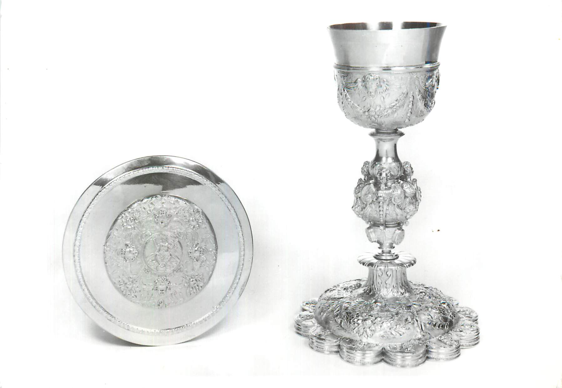 CPM Chalice and Paten Victoria and Albert Museum 