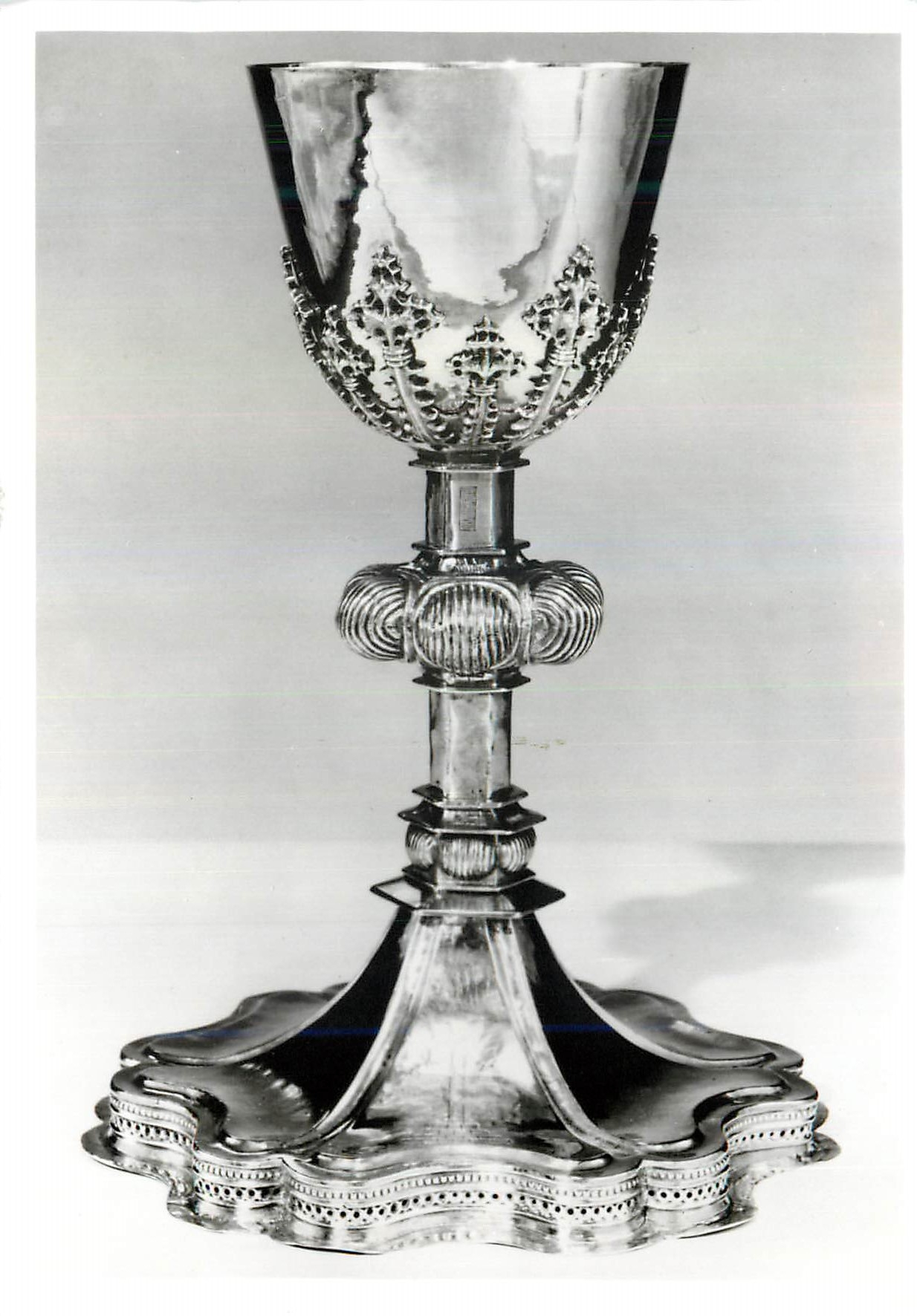 CPM Chalice Silver gilt Spanish Victoria and Albert Museum 