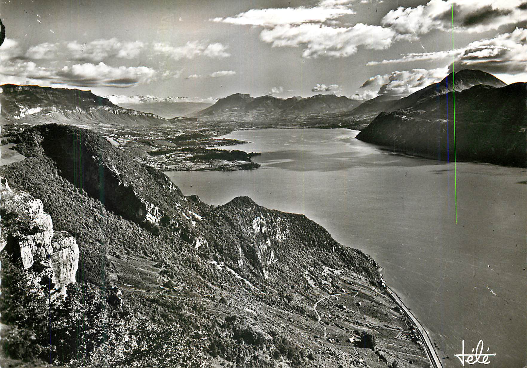 CPM Le lac ses Montagnes et Aix les bains vus de la Chambotie 