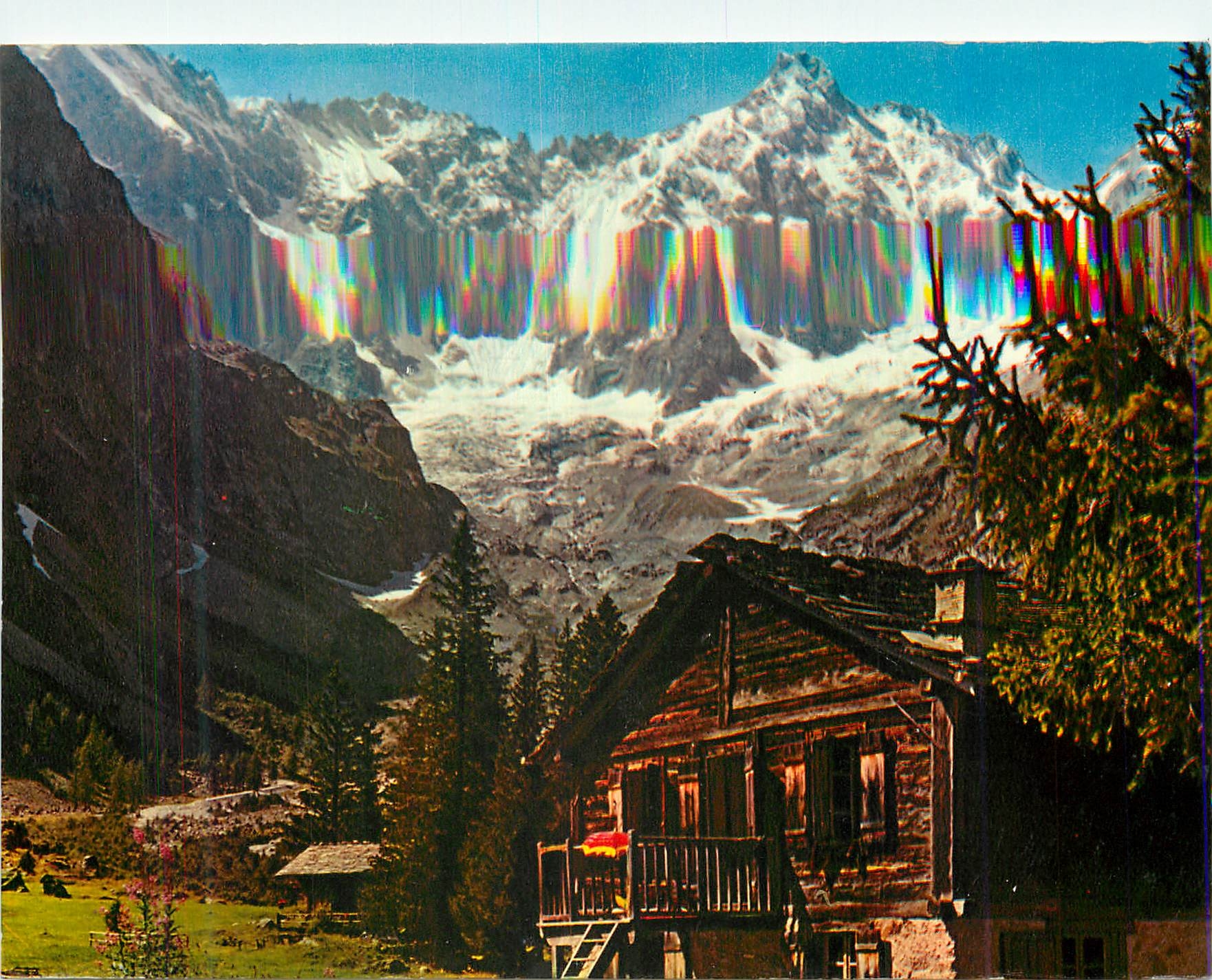 CPM Vieux chalet au pays du Mont Blanc 
