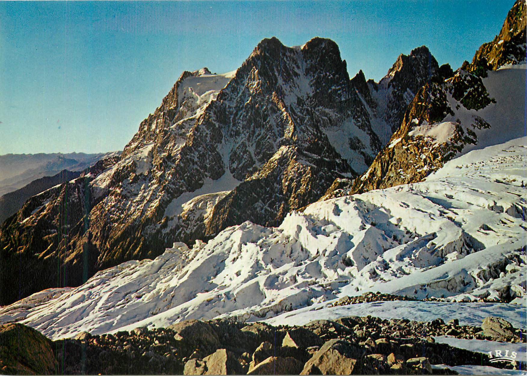 Le Pelvoux, le Glacier des Violettes et le Glacier Blanc — En Oisans — IRIS