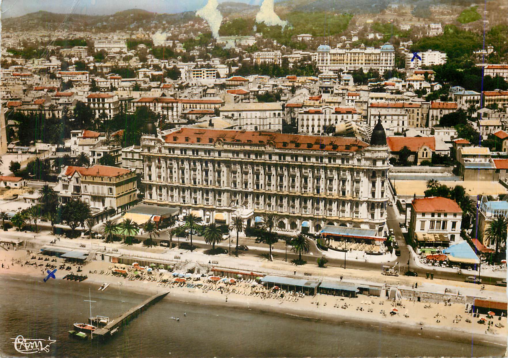 CPM Cannes AM Vue aerienne La Croisette le Carlton et la Plage 
